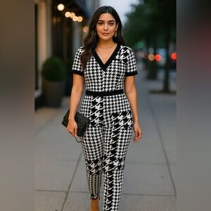 Womens Houndstooth Jumpsuit size 6 Black & White short sleeve Belted V-Neck Boho